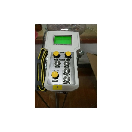 研制商選號模式10發(fā)30收雙向牽引機(jī)車遙控器說明