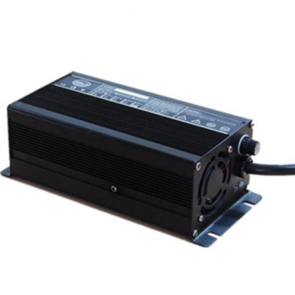 12V30A磷酸鐵鋰電池充電器
