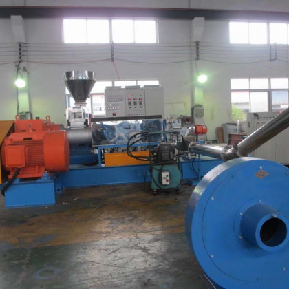 PVC造粒機(jī),PVC造粒機(jī)(圖示)