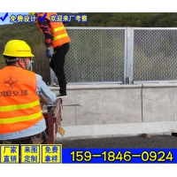 清遠(yuǎn)高速公路隔離柵 定制菱形孔邊框護(hù)欄網(wǎng) 浸塑鋼板網(wǎng)廠家