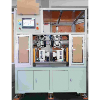 新能源鋰電池設(shè)備充氦插膠釘機(jī)